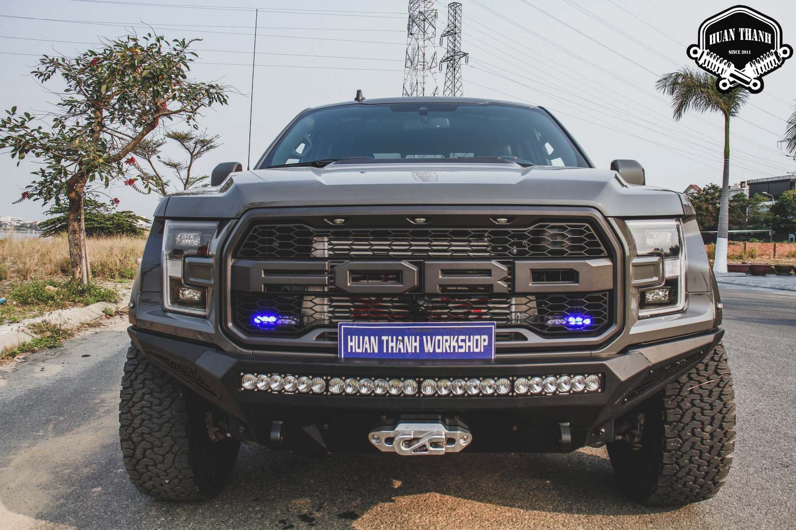 Ford Ranger Raptor của dân chơi Sài Gòn gắn dàn âm thanh trị giá 18 tỷ   Tiền độ đắt hơn tiền xe