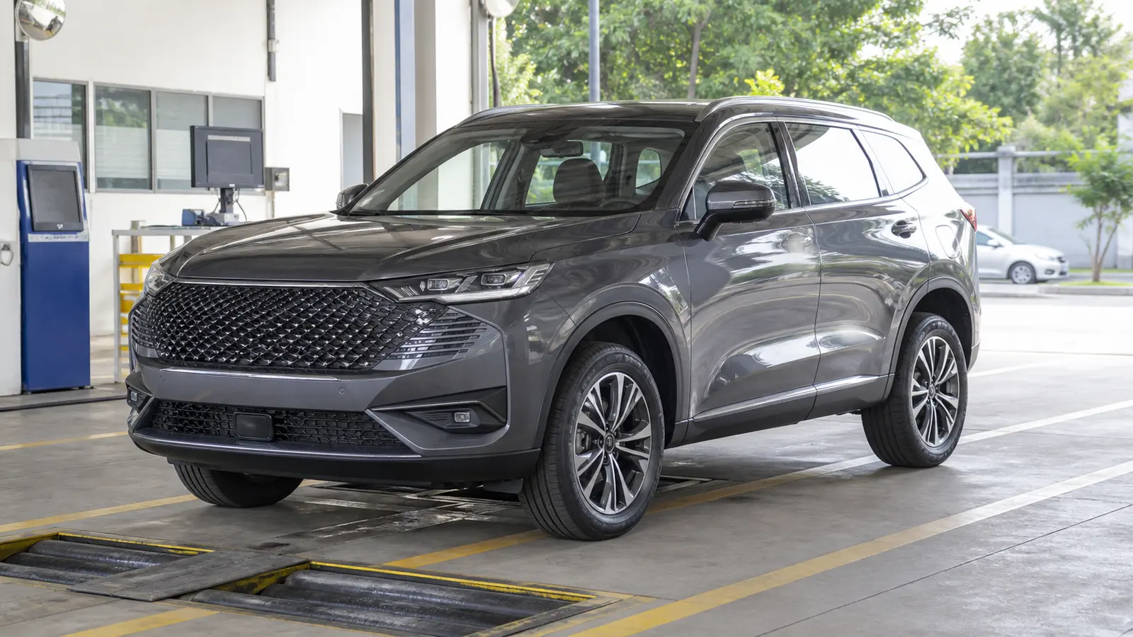 Haval H6 HEV Pro giá 799 triệu: bản nhập Thái có gì khác?