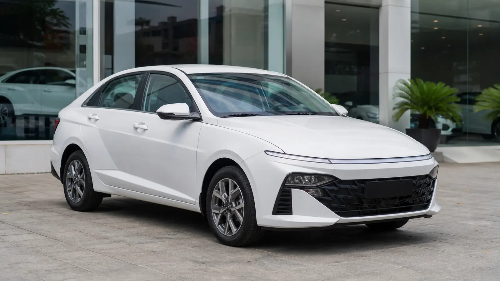 Hyundai Accent 2024 giá 439 triệu: chọn bản nào năm 2026?